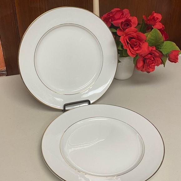 Johann Haviland Germany white with gold band dinner plates - Picture 10 of 12